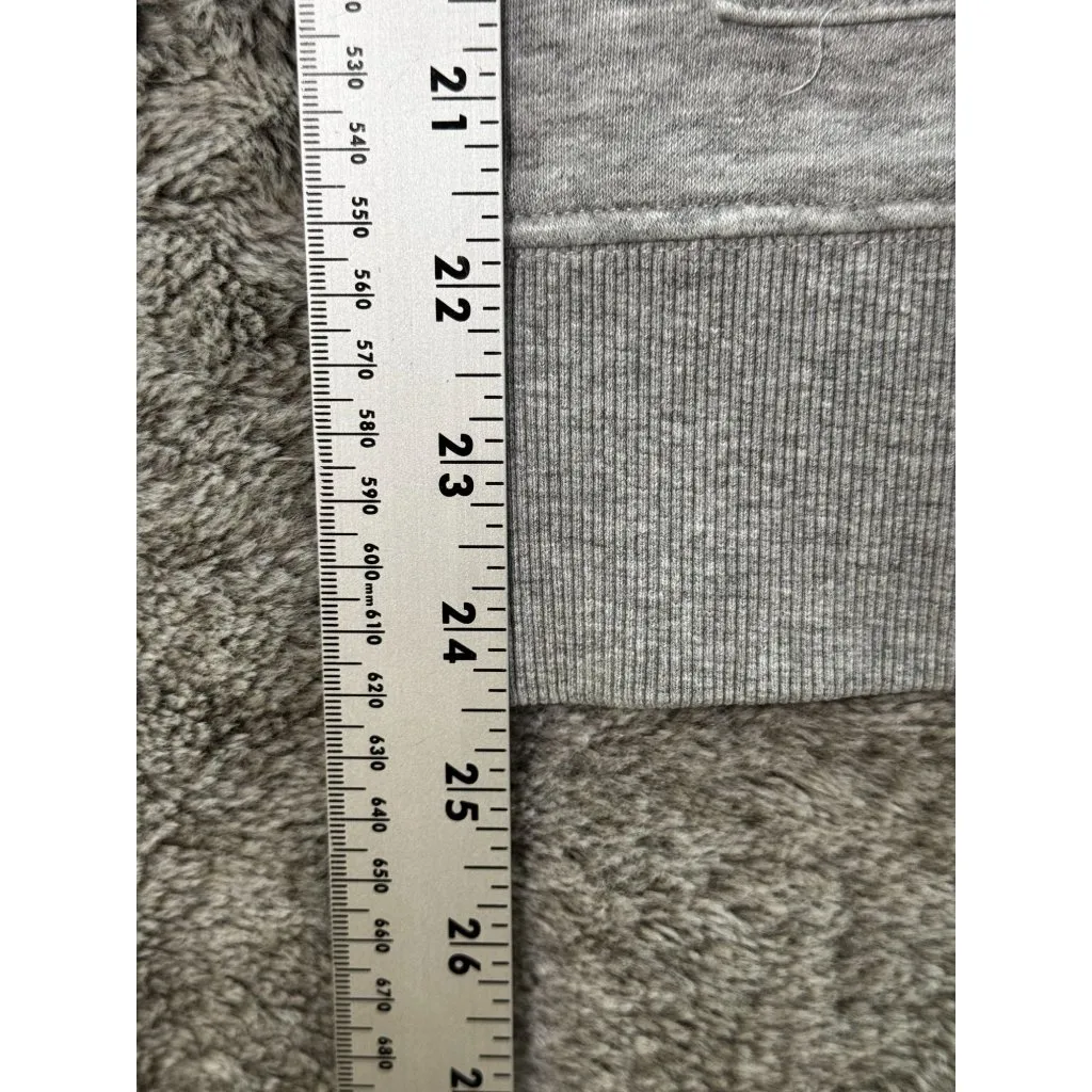 YETI Brushed Fleece Logo Pullover Hoodie Sz XS - Image 7