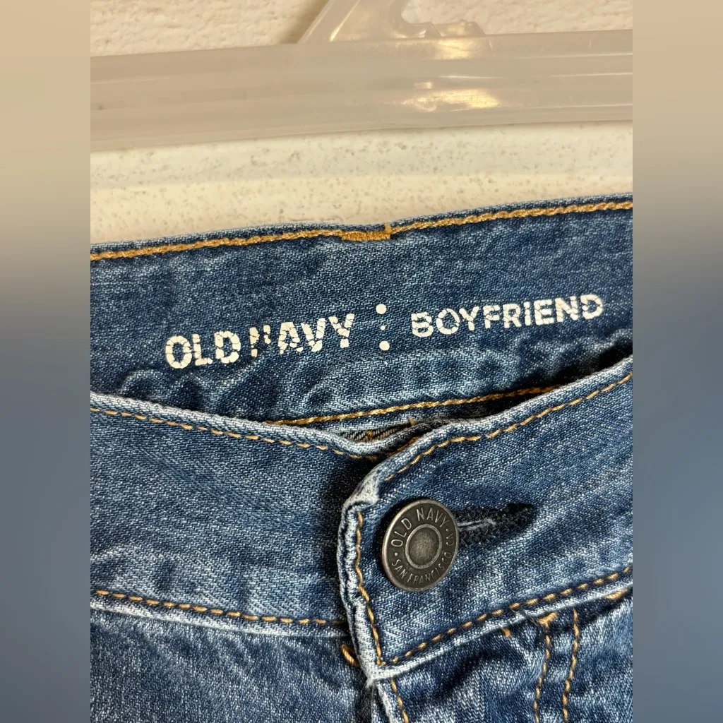 Old Navy Boyfriend Cut Woman’s Distressed Denim Blue Casual Jeans Sz 12 Regular - Image 5