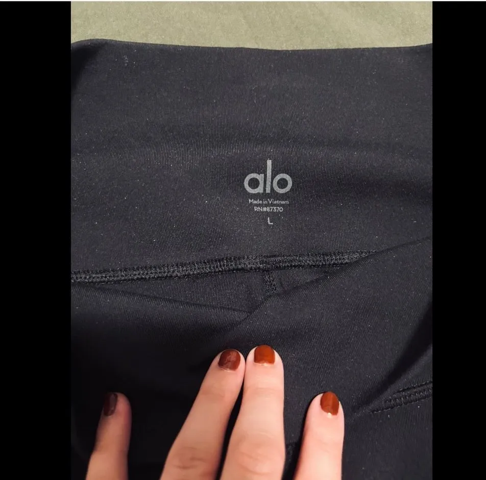 Alo Leggings Yoga - Image 3