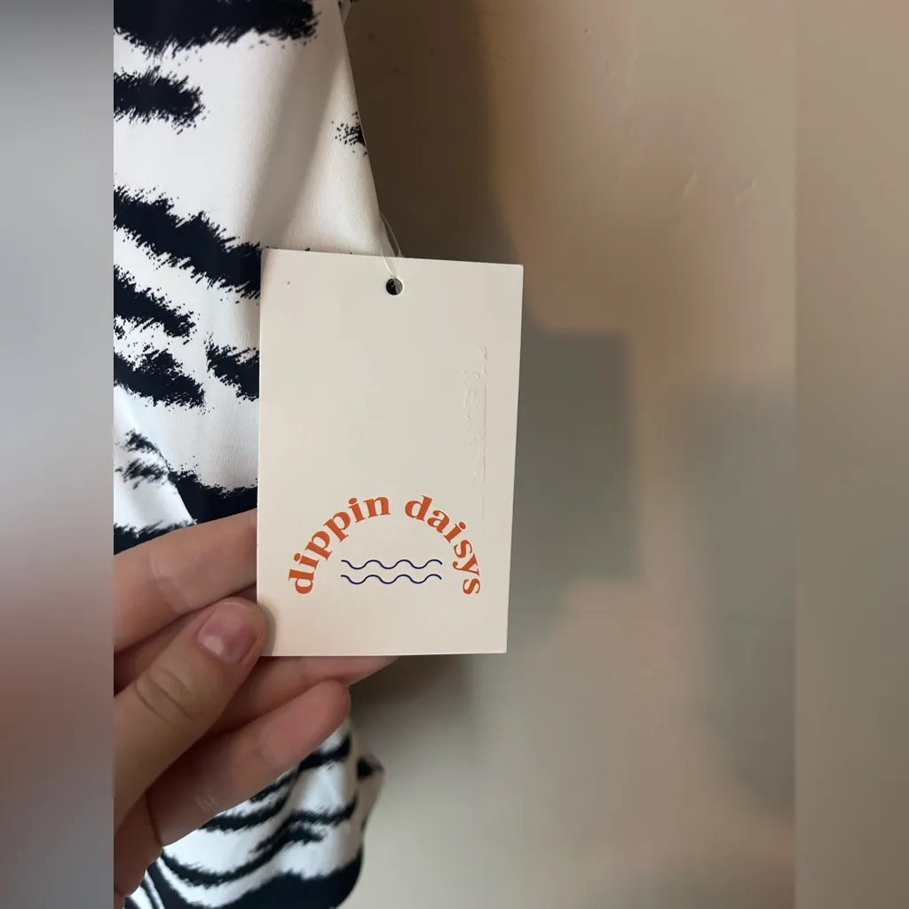 NWT Dippin’ Daisy’s One Bliss Zebra Print One Piece Bathing Suit Size S Swimwear - Image 3