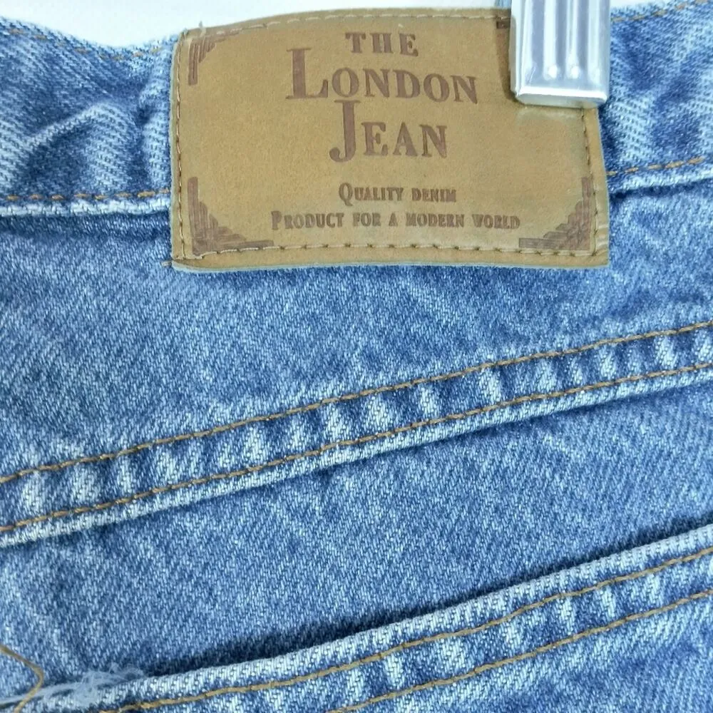 Vintage Moda International The London Jean High Rise Denim Shorts 14 - Image 4