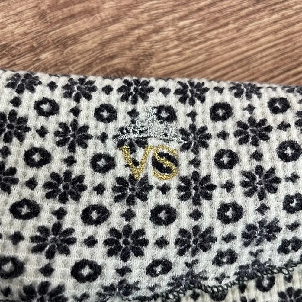 Victoria's Secret Thermal Knit Printed Tank Top Size Large - Image 4