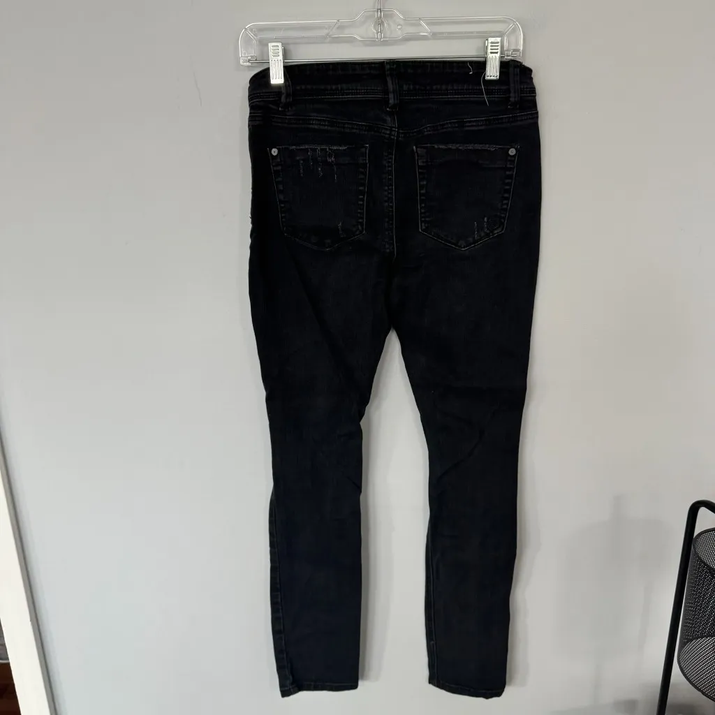 Indigo Rein Black Distressed Ankle Jeans Juniors Size 9 Skinny Leg w/ Spandex - Image 2