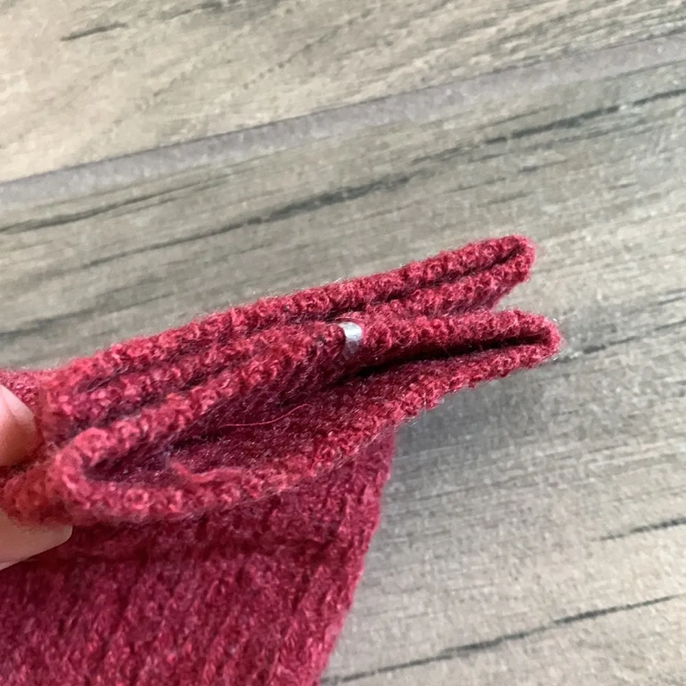 Burgundy crew socks - Image 7