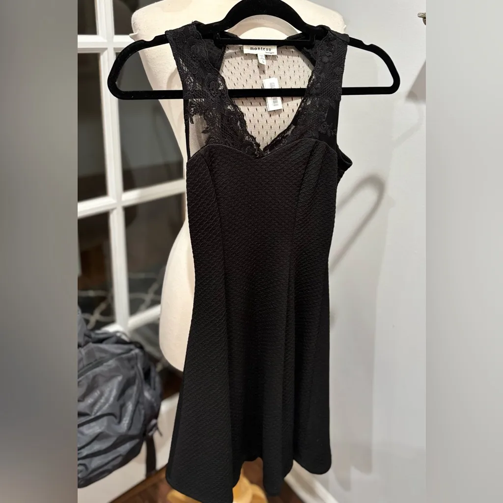 Monteau Los Angeles Black Fit & Flare Dress - Image 11