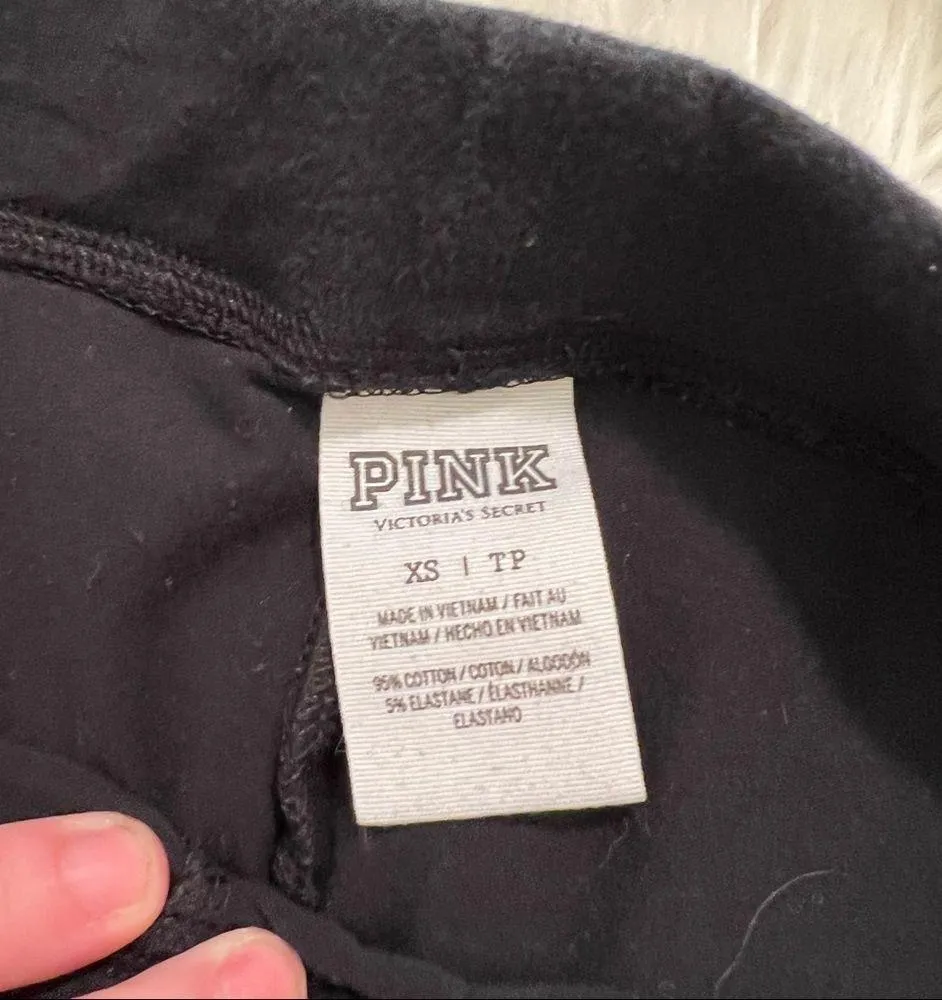 Victoria’s Secret PINK Cropped Yoga Legging Black White - Image 9