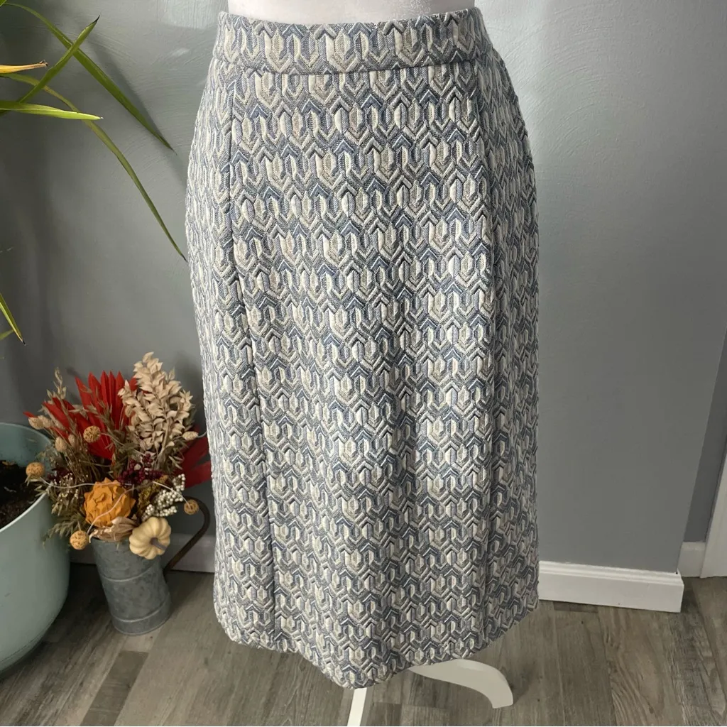 Anthropologie Maeve Emmy textured pencil skirt in geometric motif pattern - Image 3