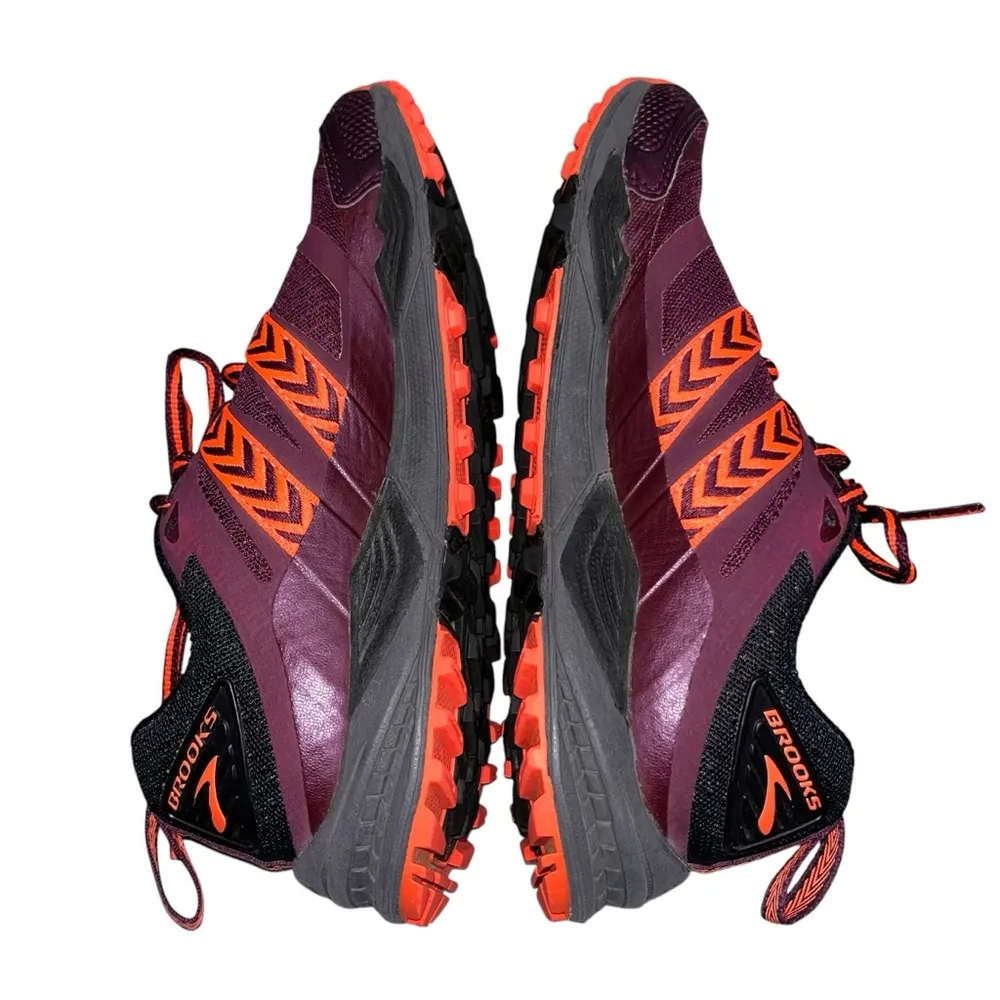 Brooks Cascadia 12 Lace Up Trail Running Shoes Sneakers Women’s size 6.5 - Image 5