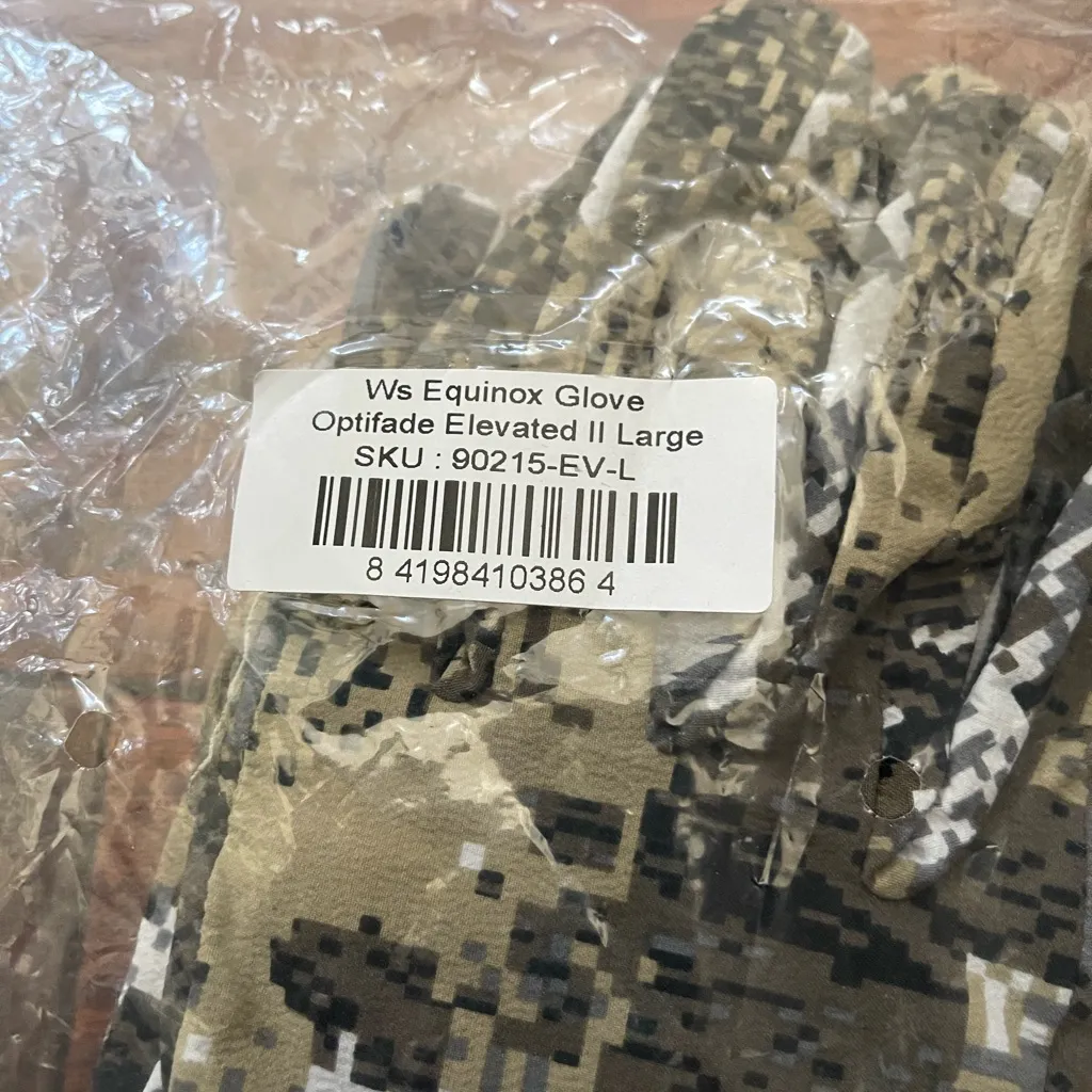 Sitka Women’s Camo Elevated II Hunting Gloves Brown Size L - Image 5