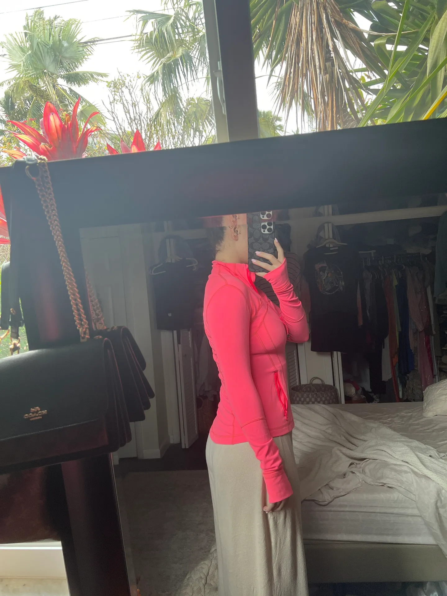 Lululemon Coral Bright Pink Flashlight Define Jacket Size 4 - Image 3