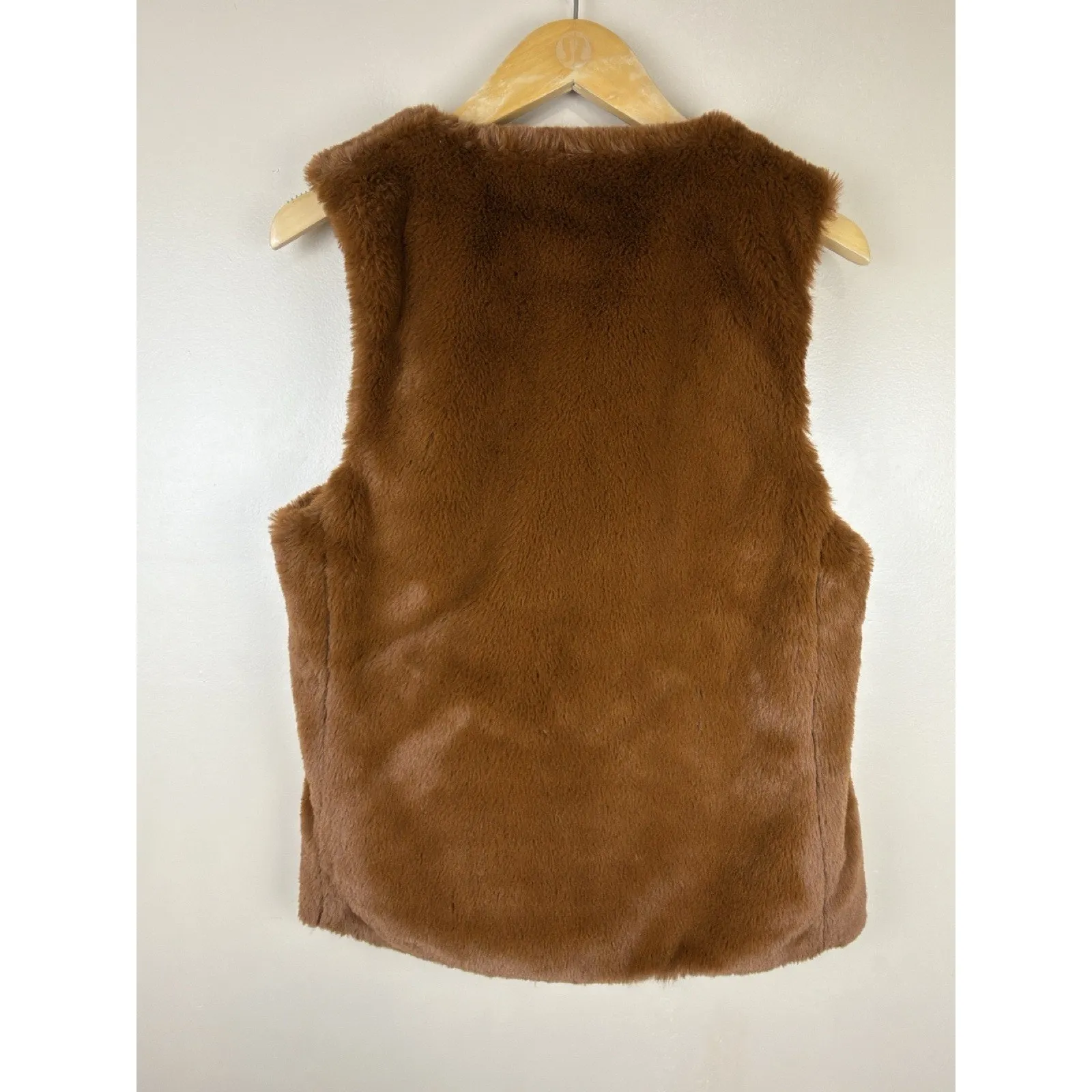 Stella & Dot Soft Faux Fur Vest Women XS Rusty Brown NWT Cozy Open Front - Image 5