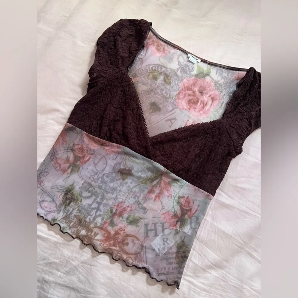Kimchi Blue Brown and Pink Floral Top - Image 2