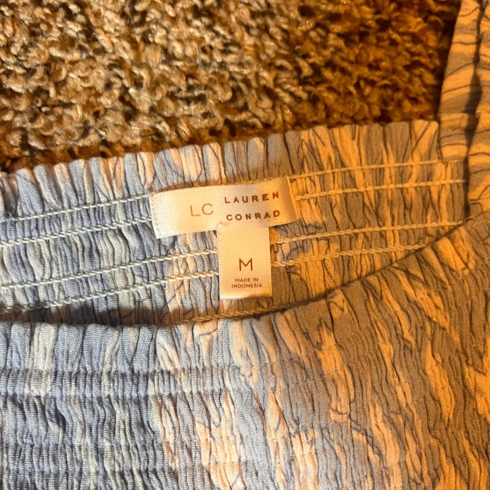 Lauren Conrad Smocked Tank‎ Top Ruffle Hem Floral Print Sleeveless Medium - Image 2