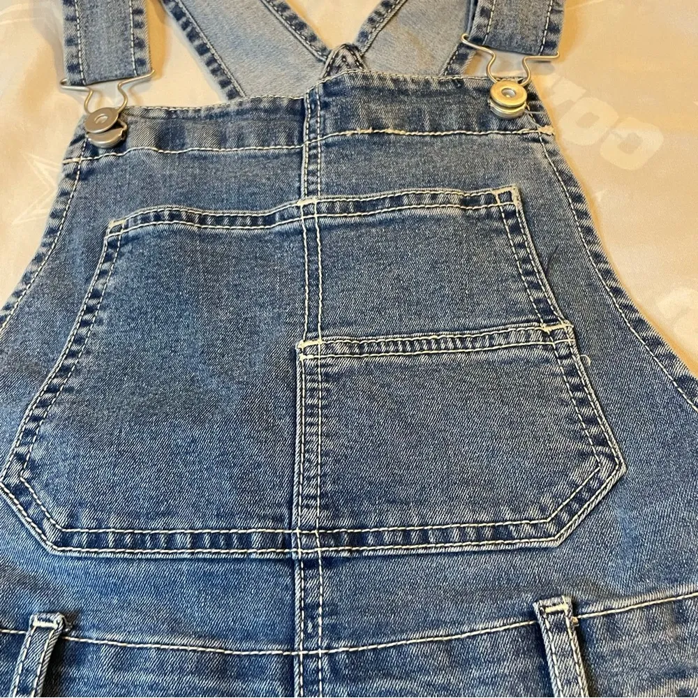 Women’s No Boundaries Light Blue Denim Overalls - Image 7