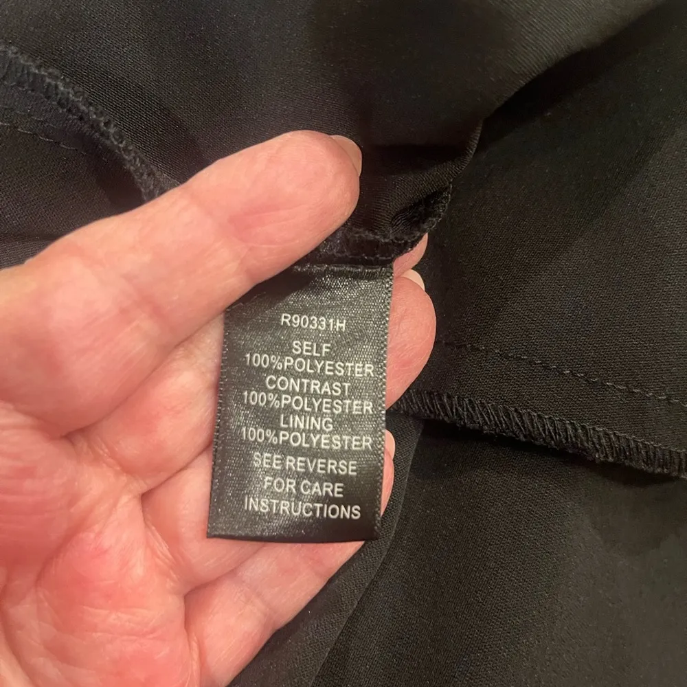 Aakaa  romper cold shoulder Size S - Image 5