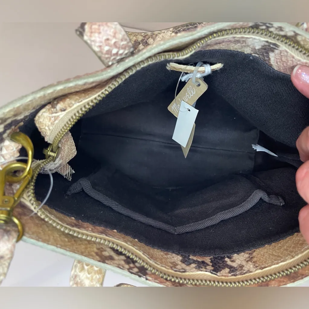 Madewell NWT Women’s The ZiP Transport Crossbody Snake‎ Embossed Leather Edition - Image 7