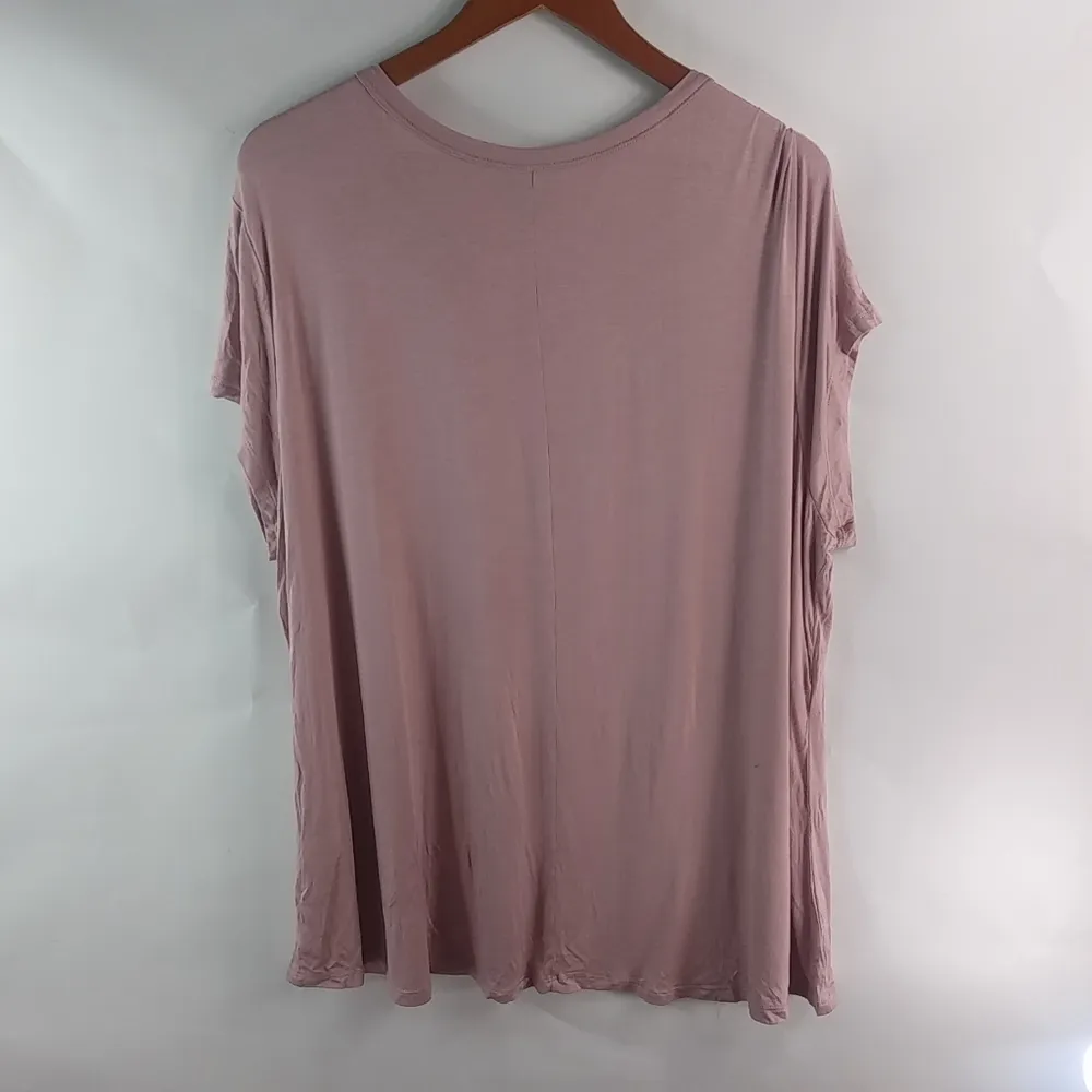 Rue21 2X Plus Rose Moon Looking Up Top - Image 4