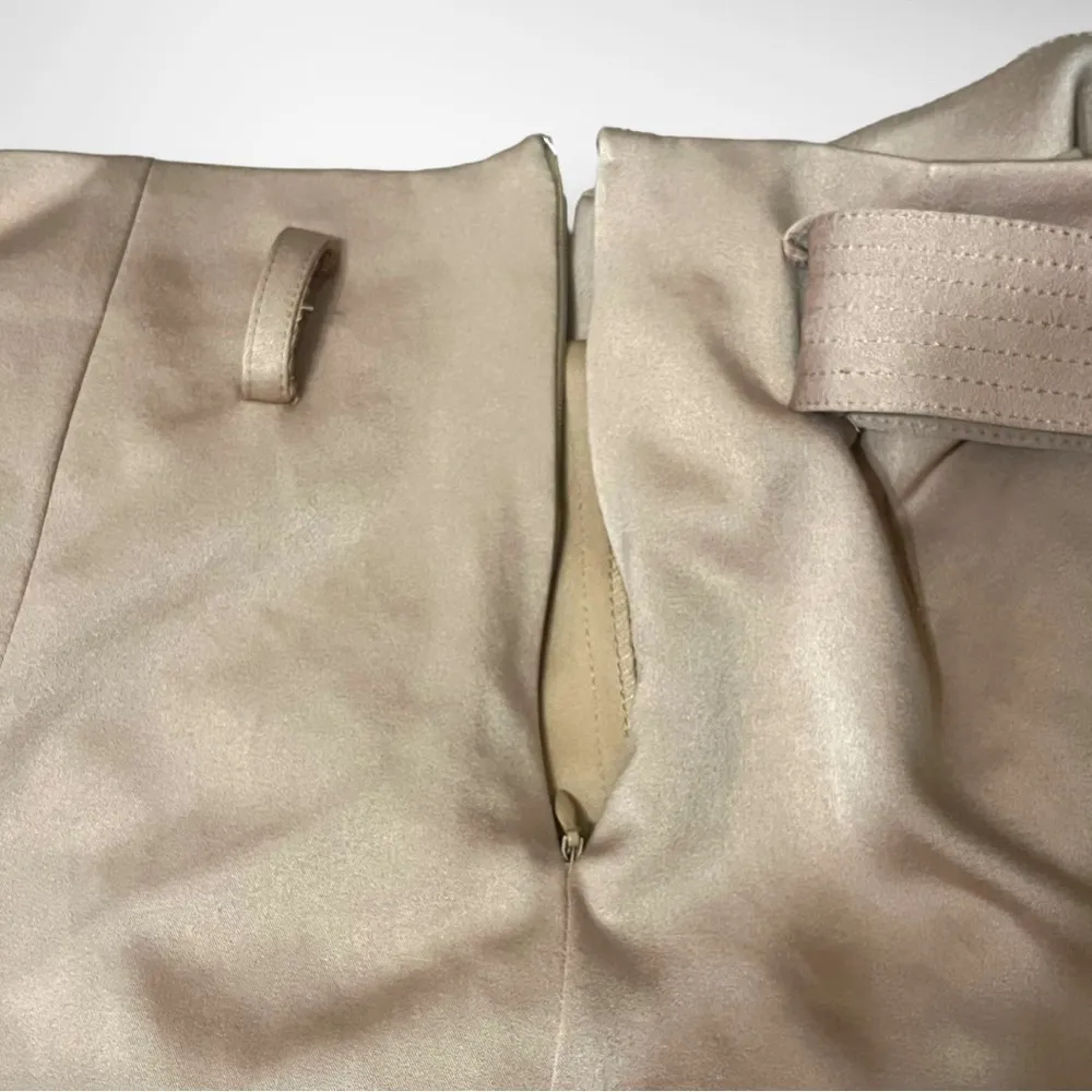 HYFVE Women's Rose Gold Shorts With Scalloped Hem Large‎ | NWT - Image 5