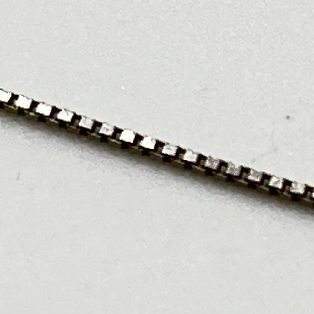 0.408 Carat Round Brilliant Diamond Pendant - Image 11