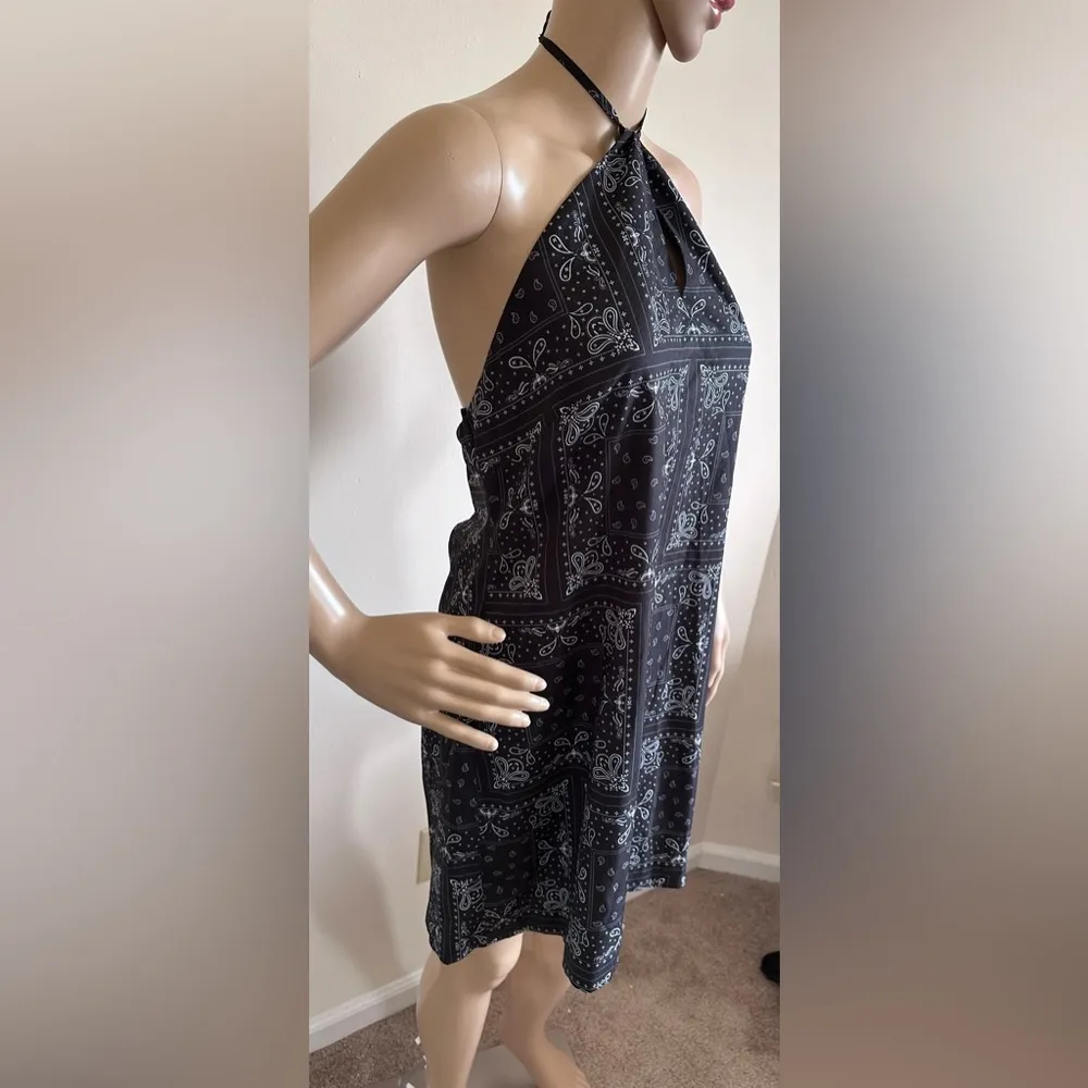 Elodie|| paisley print mini halter dress - Image 4