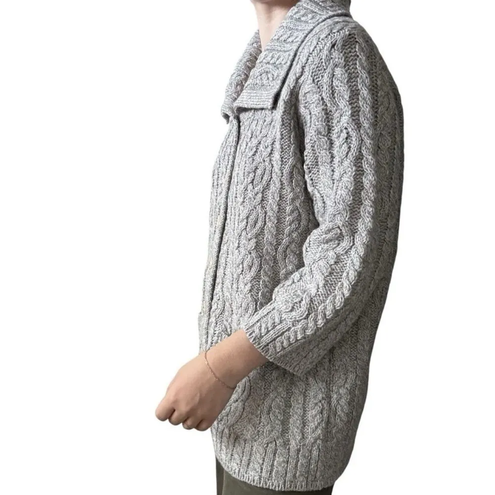 Aran Crafts Gray Wool 3/4 Sleeve Pockets Button Up Cable Cardigan Sweater MEDIUM - Image 2