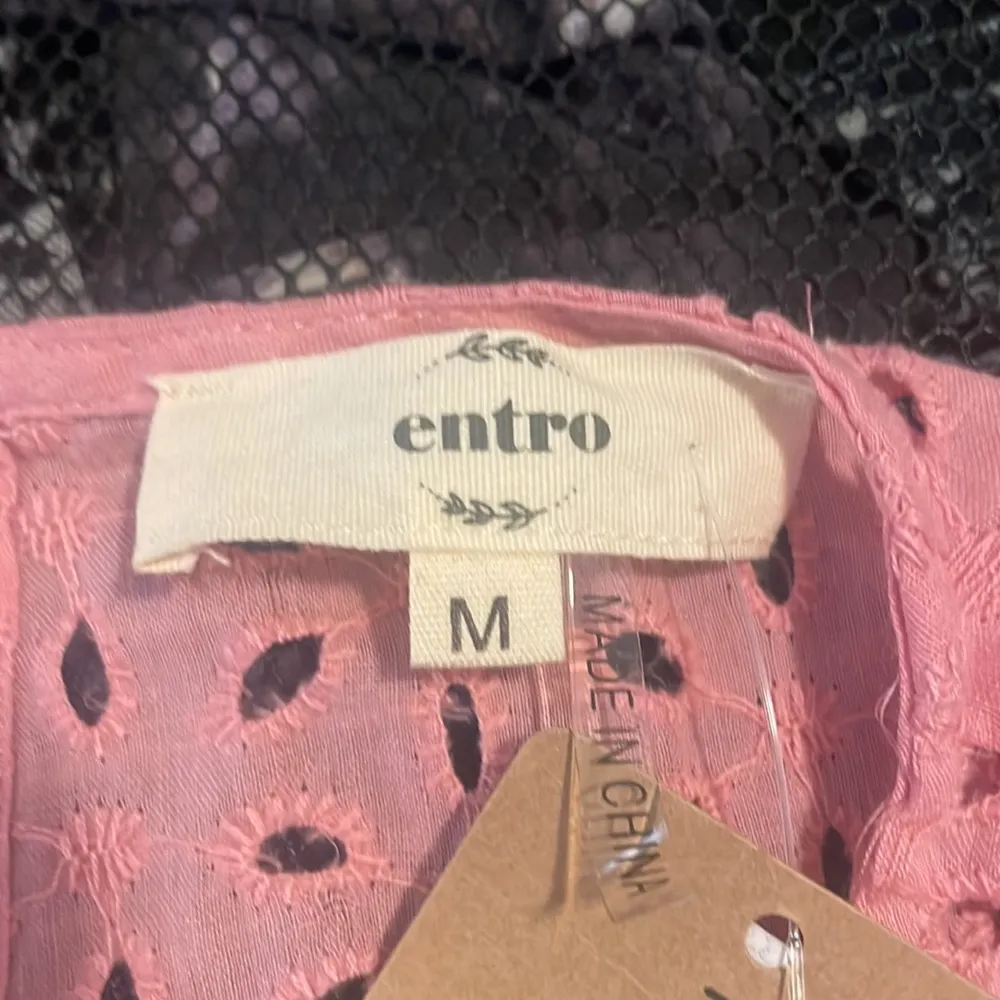 Entro- Pink tank top with flutter sleeve blouse size‎ M - Image 7