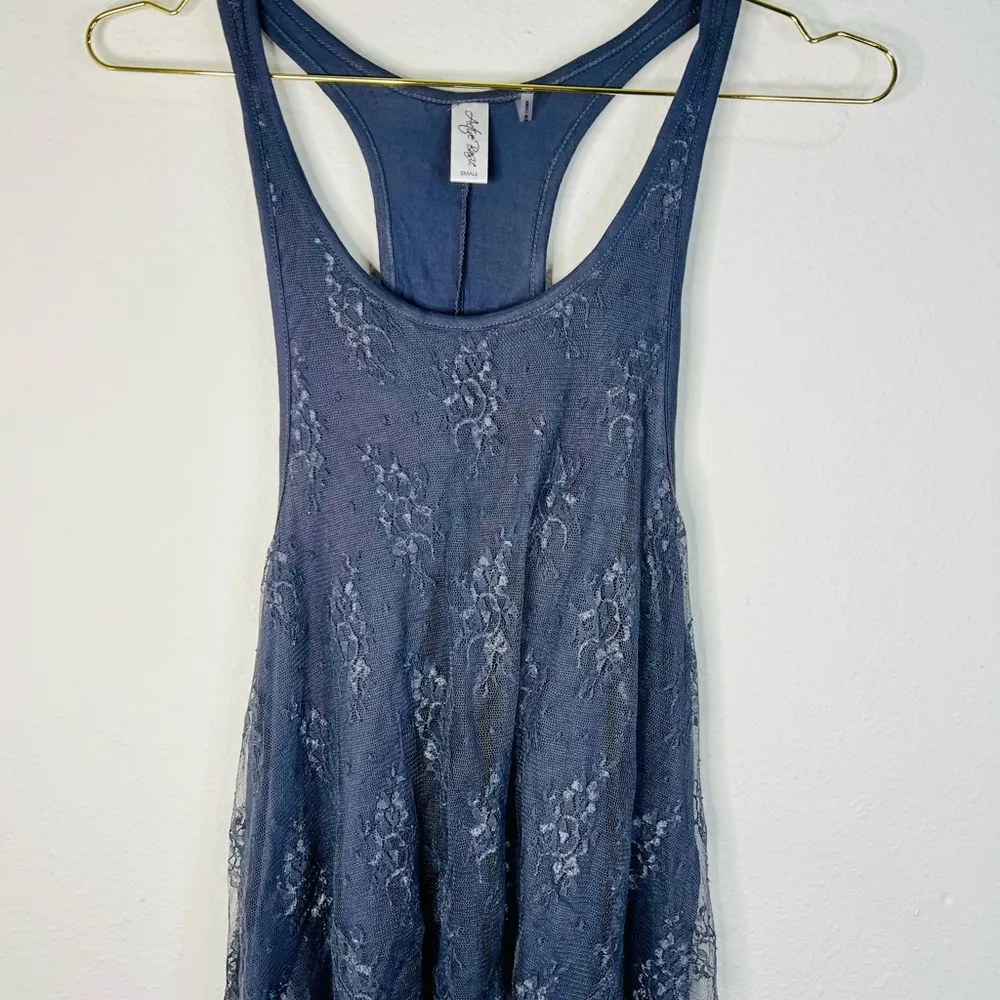 Active Basic Women's Gray Lace Racerback Tank Top Small Flowy Boho Chic - Image 3