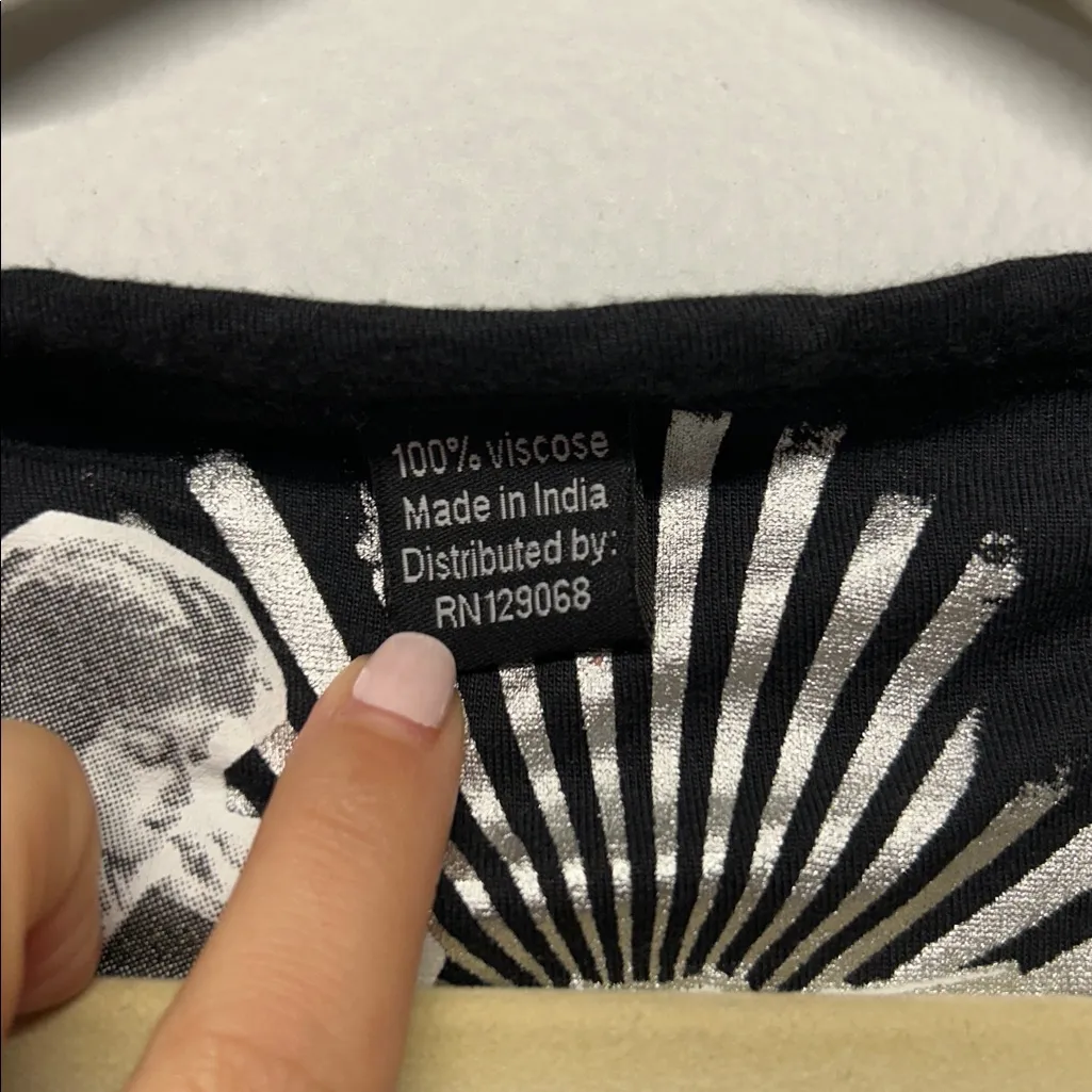 Vtg Desigual Y2K Graphic Top Sequin Embellished Mixed Media Patchwork - Image 2