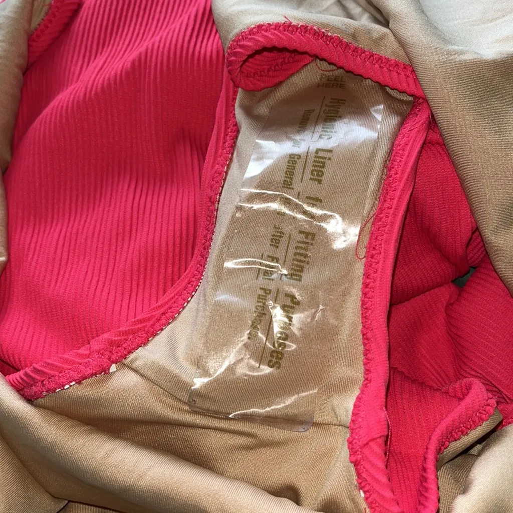 NWOT OLD NAVY Halter Neck One Piece Swimsuit In Cosmic rouge SZ-4X - Image 7