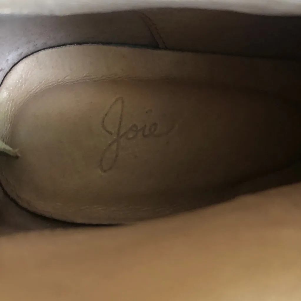 C Joie Lucy Gray Suede Leather Embellished Flat Stud Women Ankle Boots Size 7 - Image 9