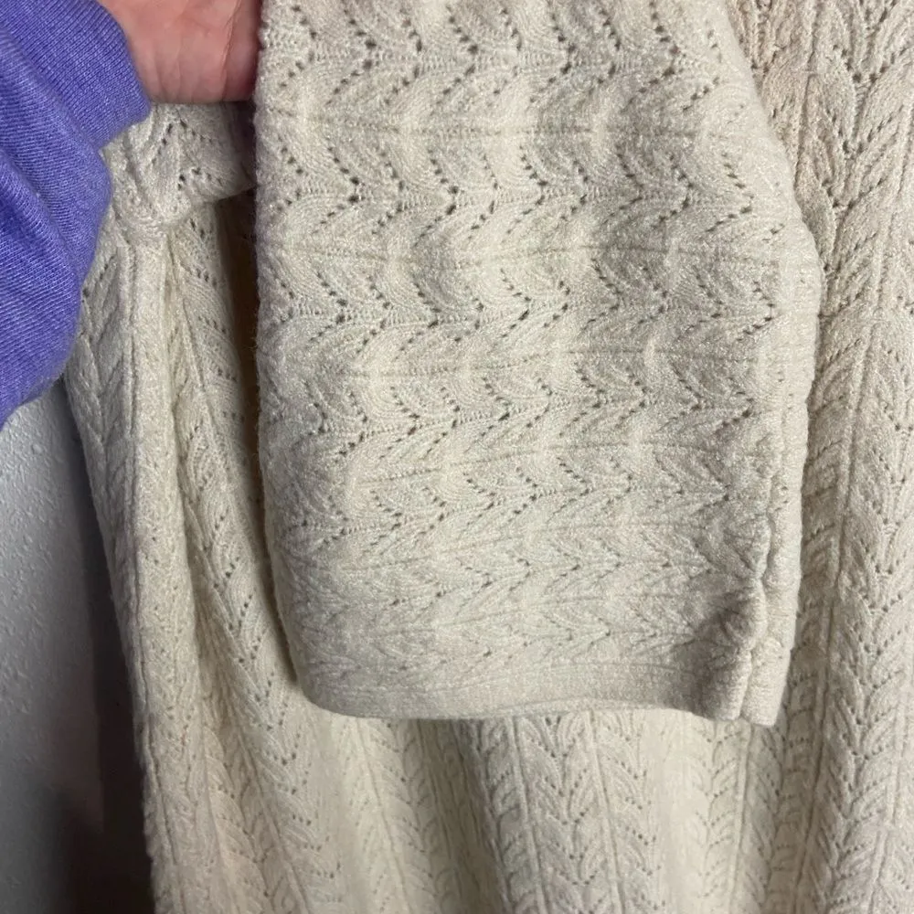 Chico's  Size 2 Oatmeal Drama Cable Pullover V-neck Sweater Large Oversized Cream - Image 2