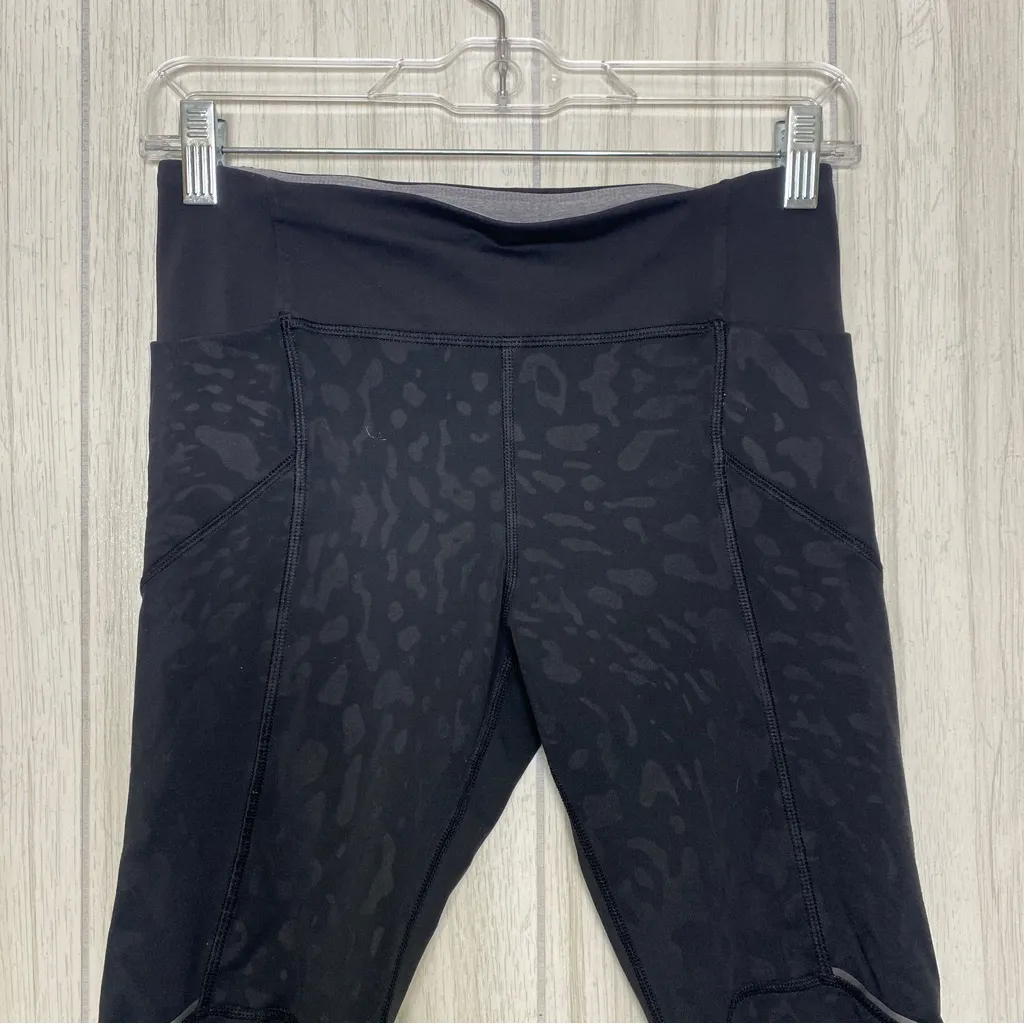 Lululemon Stash It Crop Legging Animal Swirl Embossed Black size 6 W6E61S - Image 3