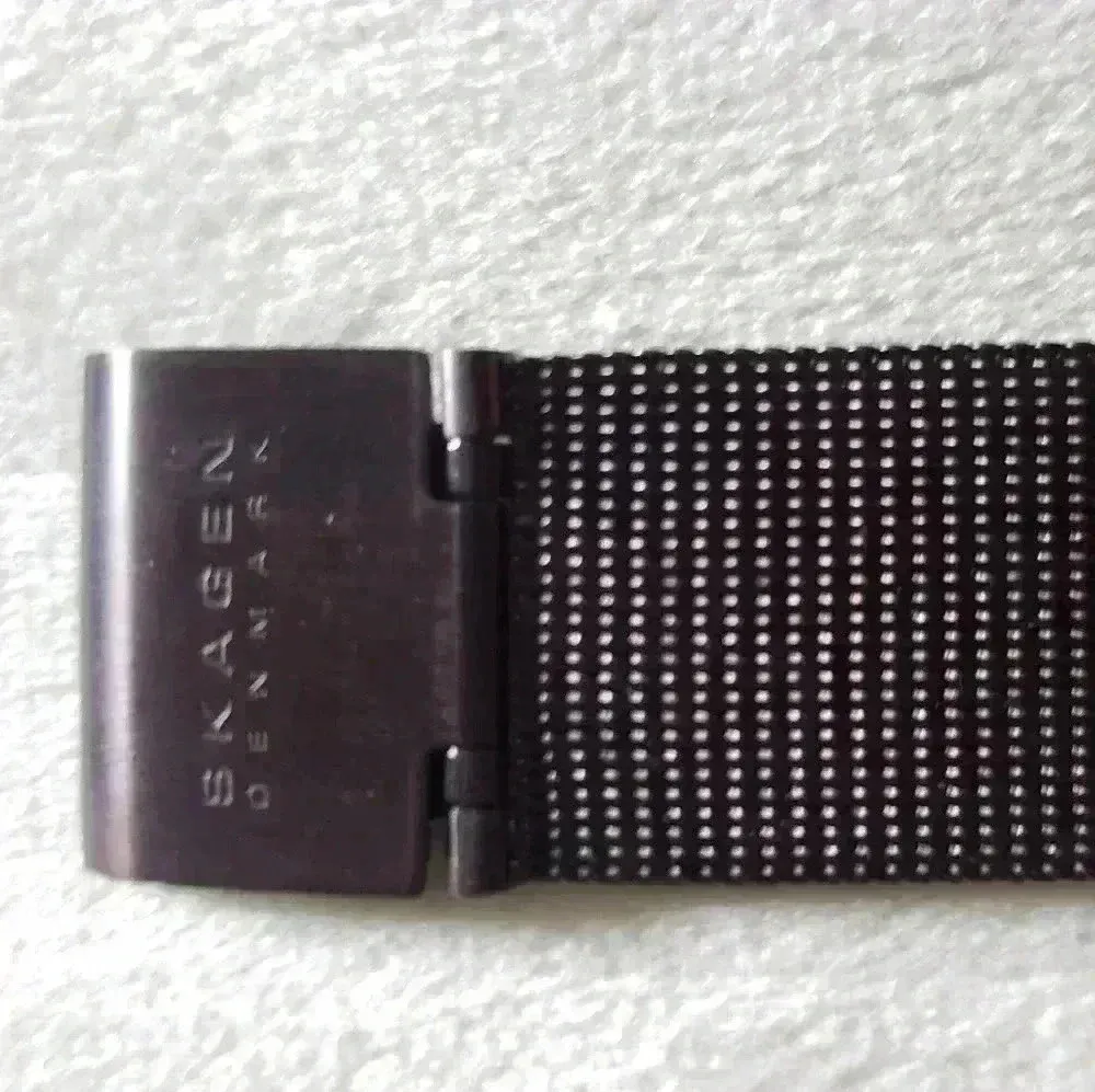 Skagen Brown Stainless Steel Mesh Watch • Needs New Battery - Image 6