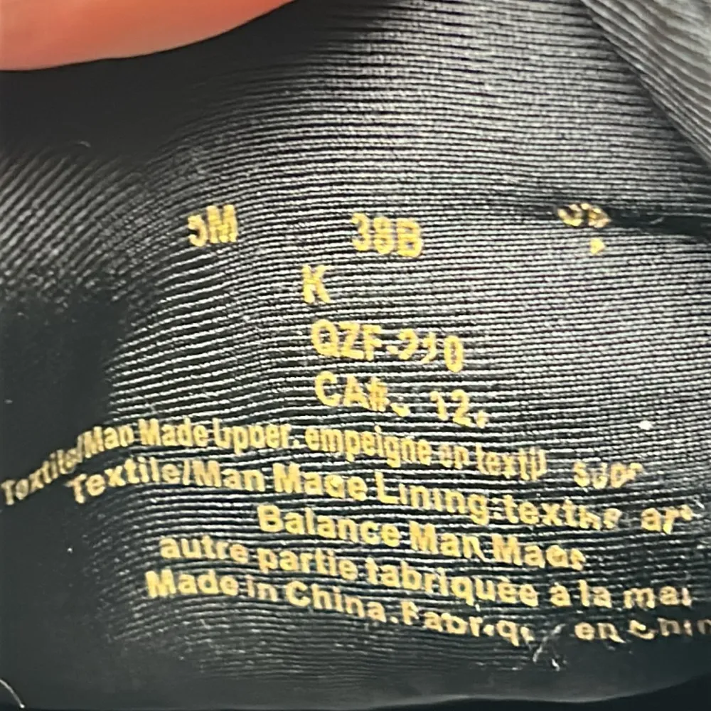 DKNY Black Studded Shoes Unisex Men’s Size 5/Women’s Size 7 - Image 16