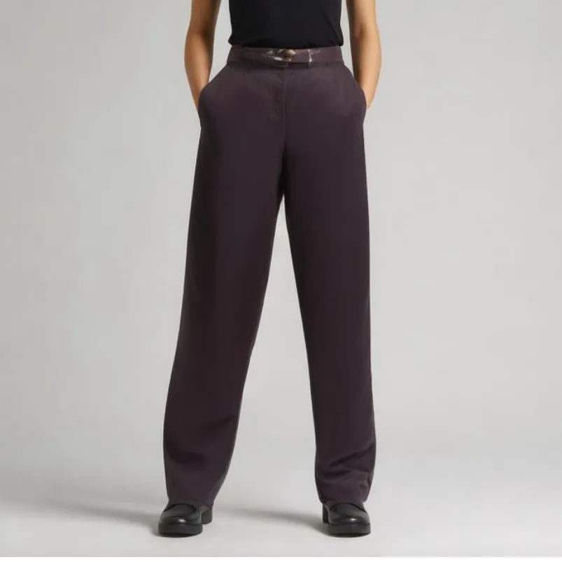 Vintage Vakko suede leather slacks • super high rise pants • 80s • made in USA Size 8 - Image 2