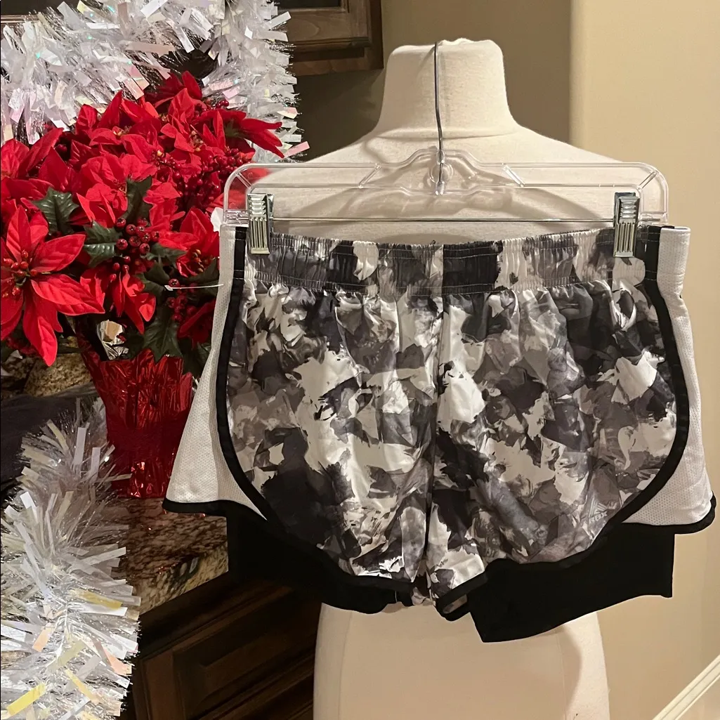 RBX Athletic Shorts Black White Medium Womens - Image 3