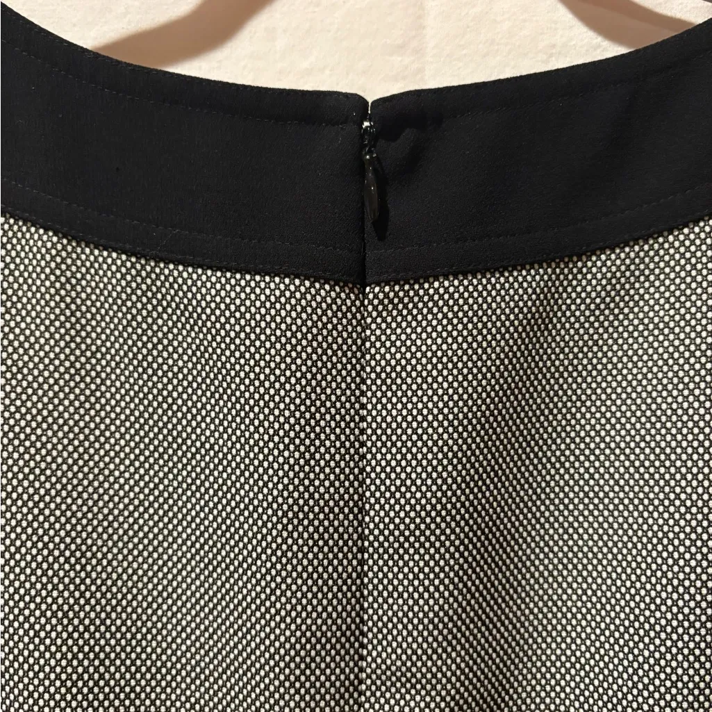 Tahari Arthur S. Levine women’s black and white sleeveless sheath dress size 4 - Image 6