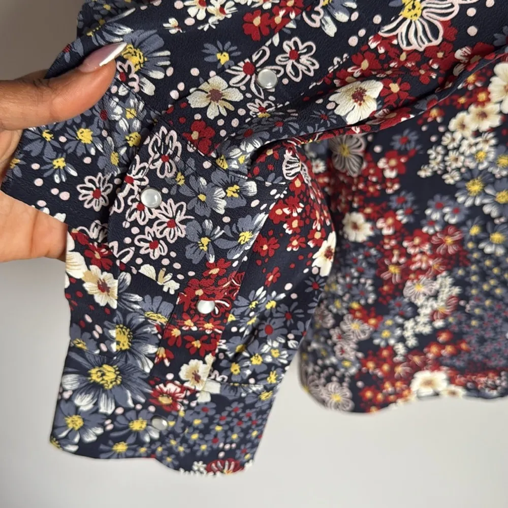 NEW Adriano Goldschmied Sutton Silk Shirt Medium - Image 9