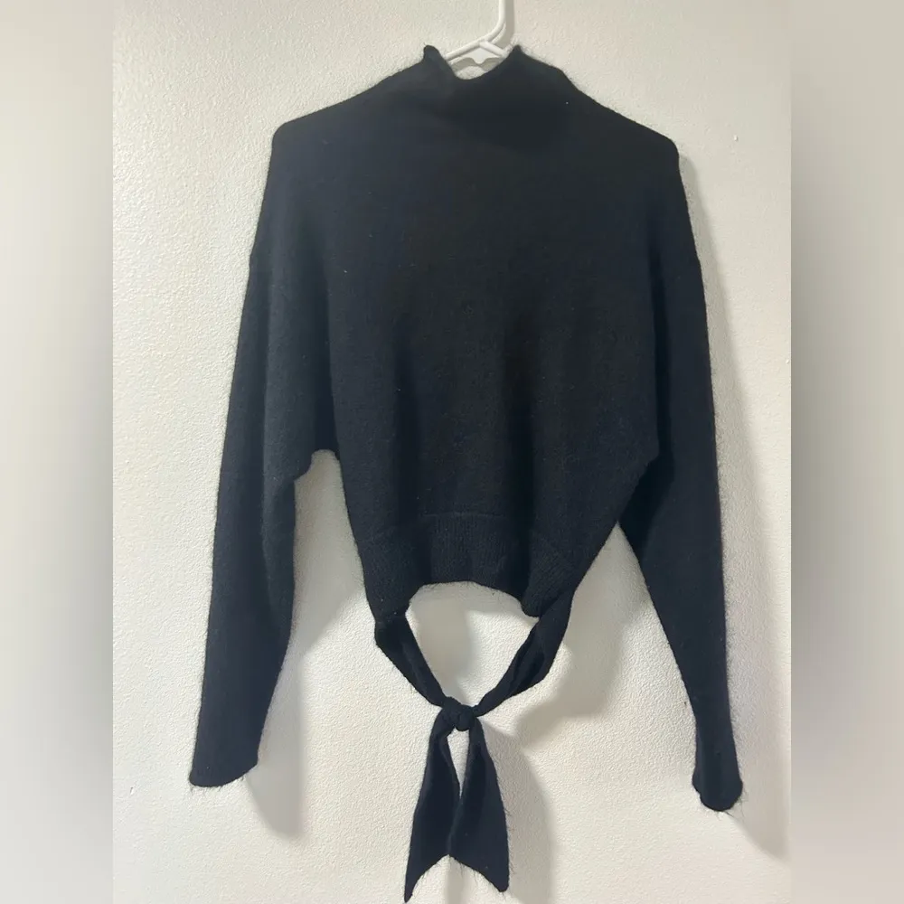 Aritzia - Wilfred Lorin Alpaca Blend Turtleneck Sweater Tie Detail Black Size S - Image 3