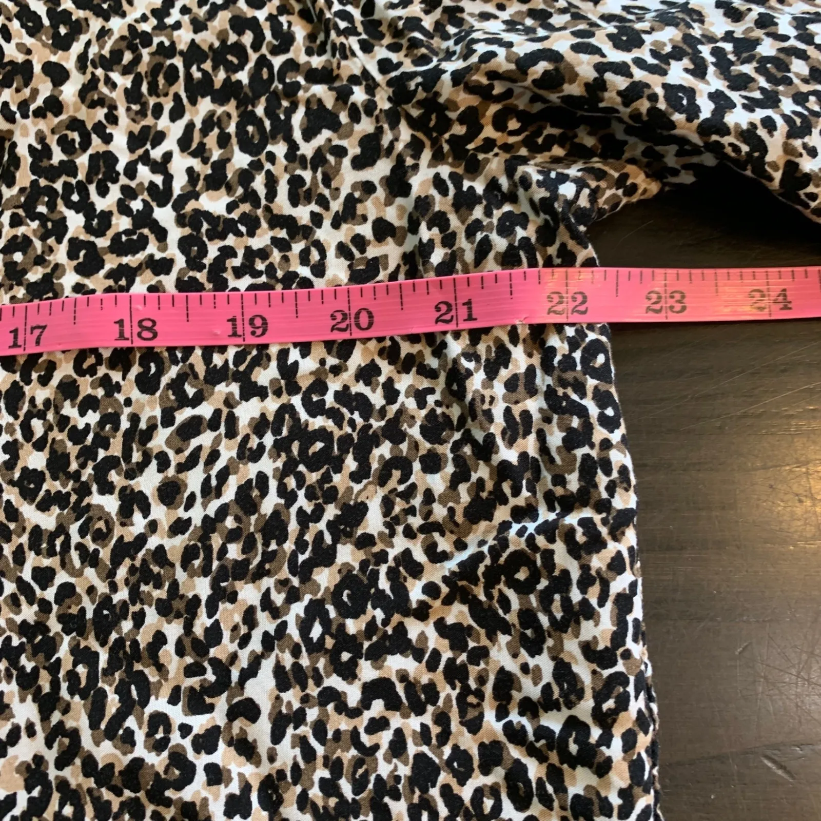 Old Navy Womens XL Animal Print Long Sleeve Button Up Blouse‎ Top Mob Wife Flowy - Image 8