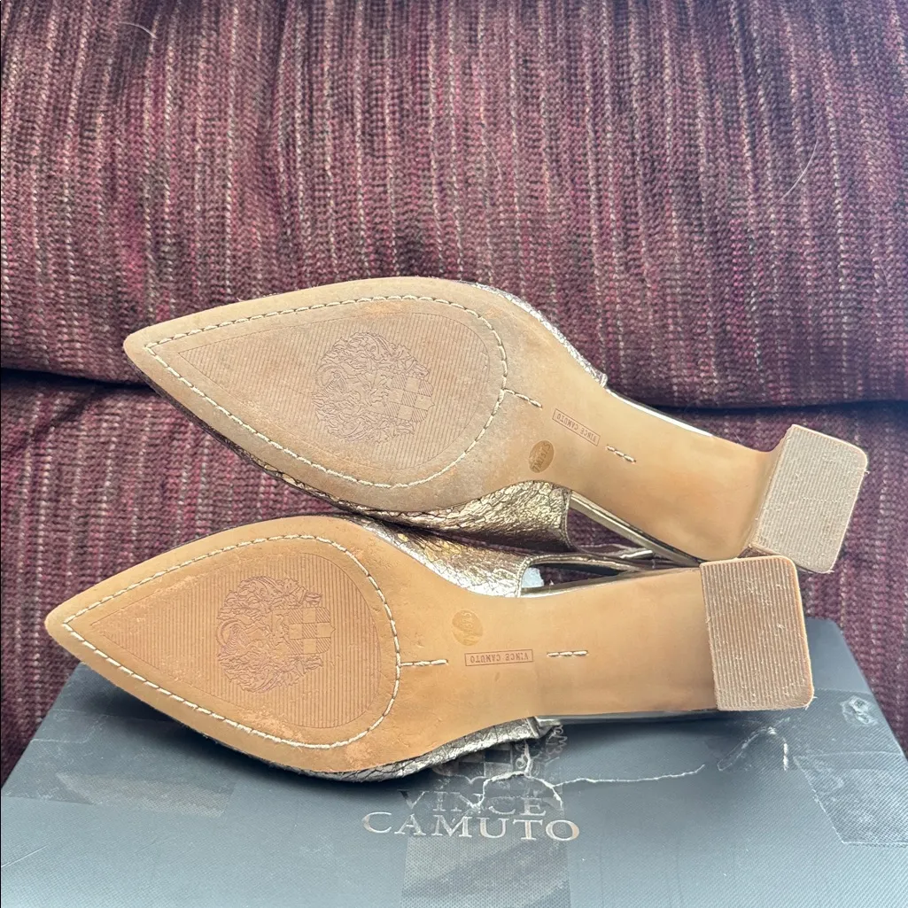 Vince Camuto Women's Hamden Slingback Gold Pumps Heels Shoes 7 - Image 4