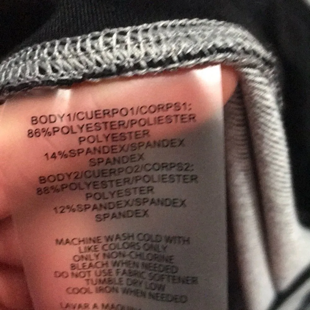 Calvin Klein  Performance Athletic Capri Leggings Medium - Image 10