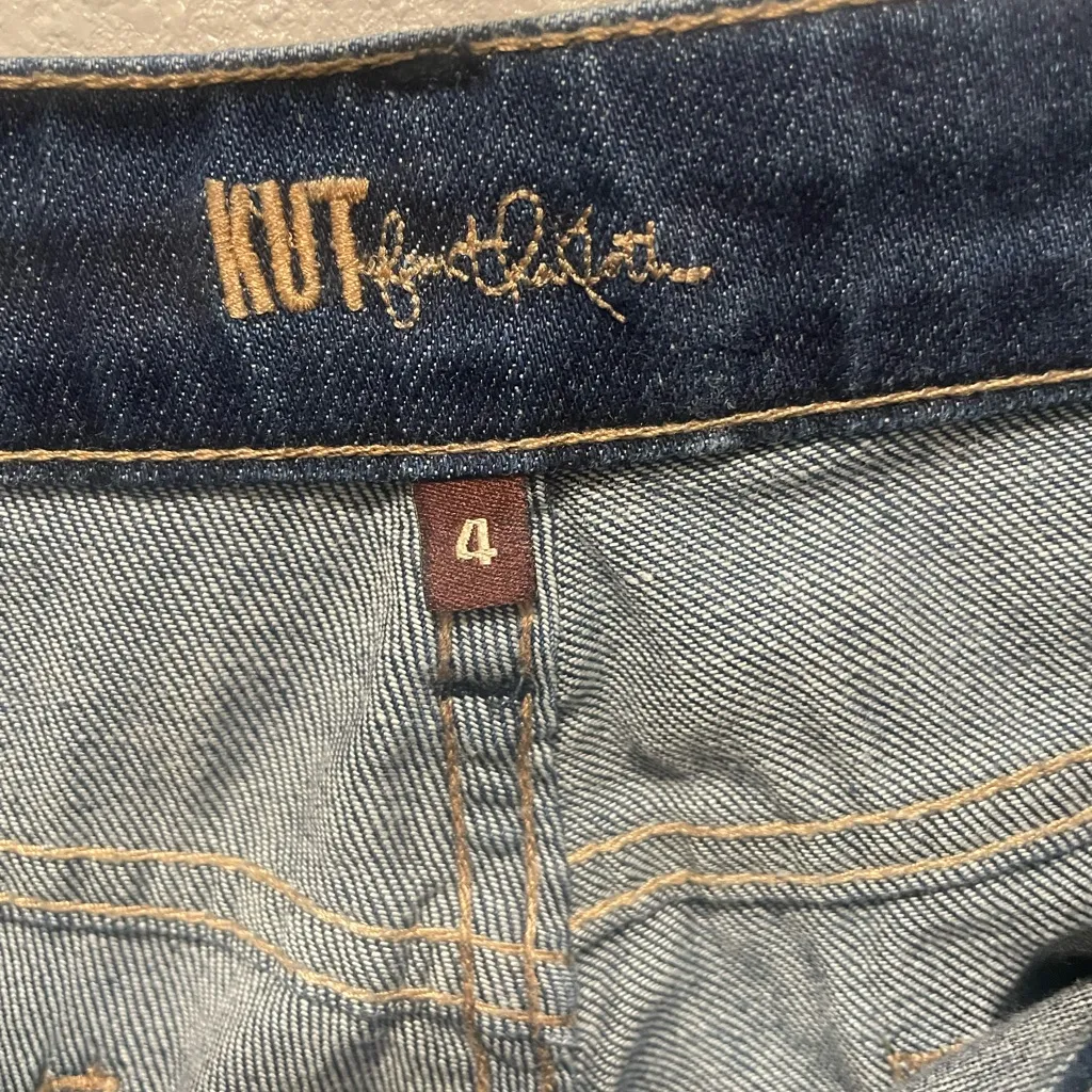 Kut Catherine Relaxed Boyfriend from the Kloth Blue Ankle Cropped - Image 8