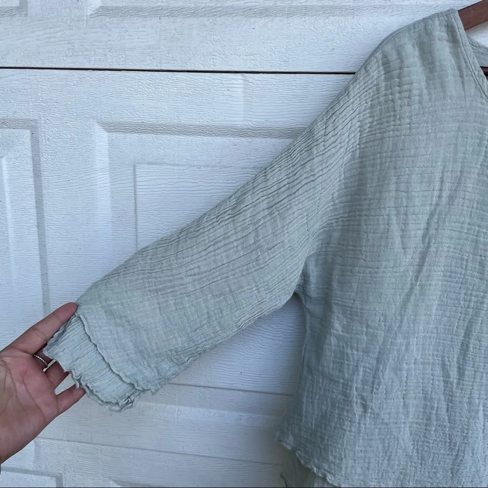 Cotton Palm Womens Shirt Blouse Gauzy Tiered Sage Green Cotton Medium - Image 6