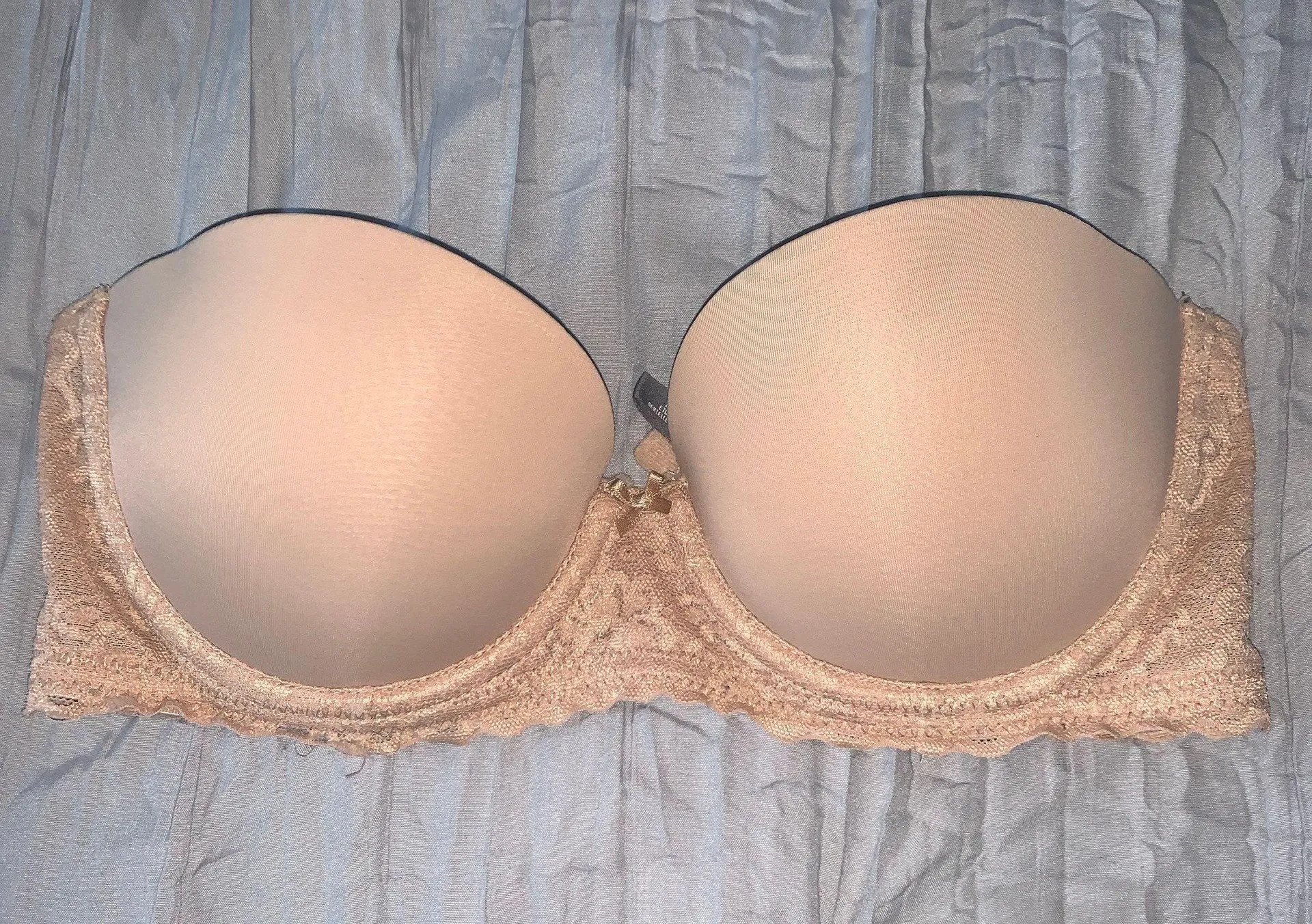 Aerie strapless bra 32C - Image 4