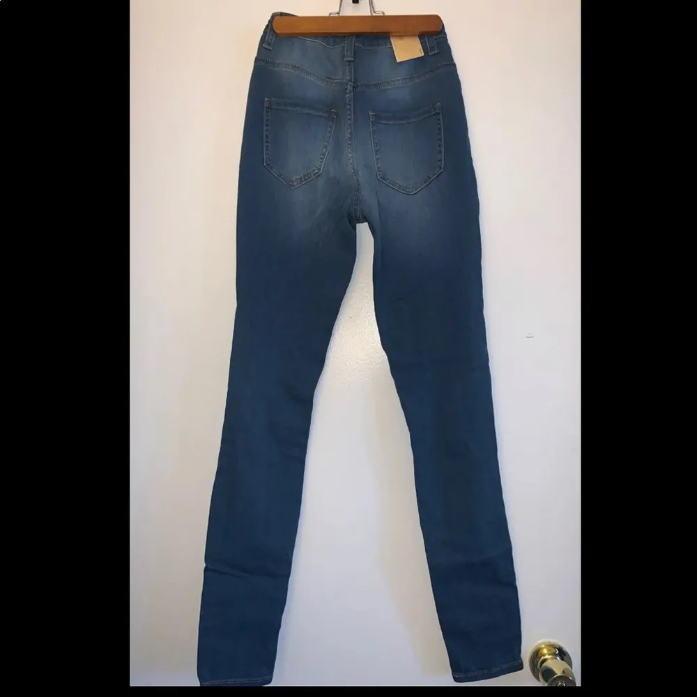 High waisted ripped skinny jeans - Image 9