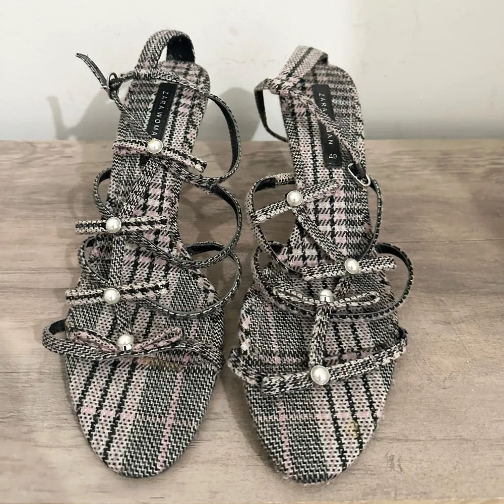 ZARA Fashion Checked Purple Black Pearl Heels size 40 bows preppy 9.5 - Image 3