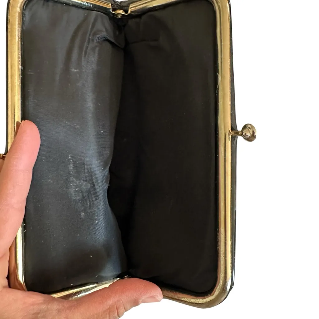 Vintage Glossy Black Clutch - Image 7
