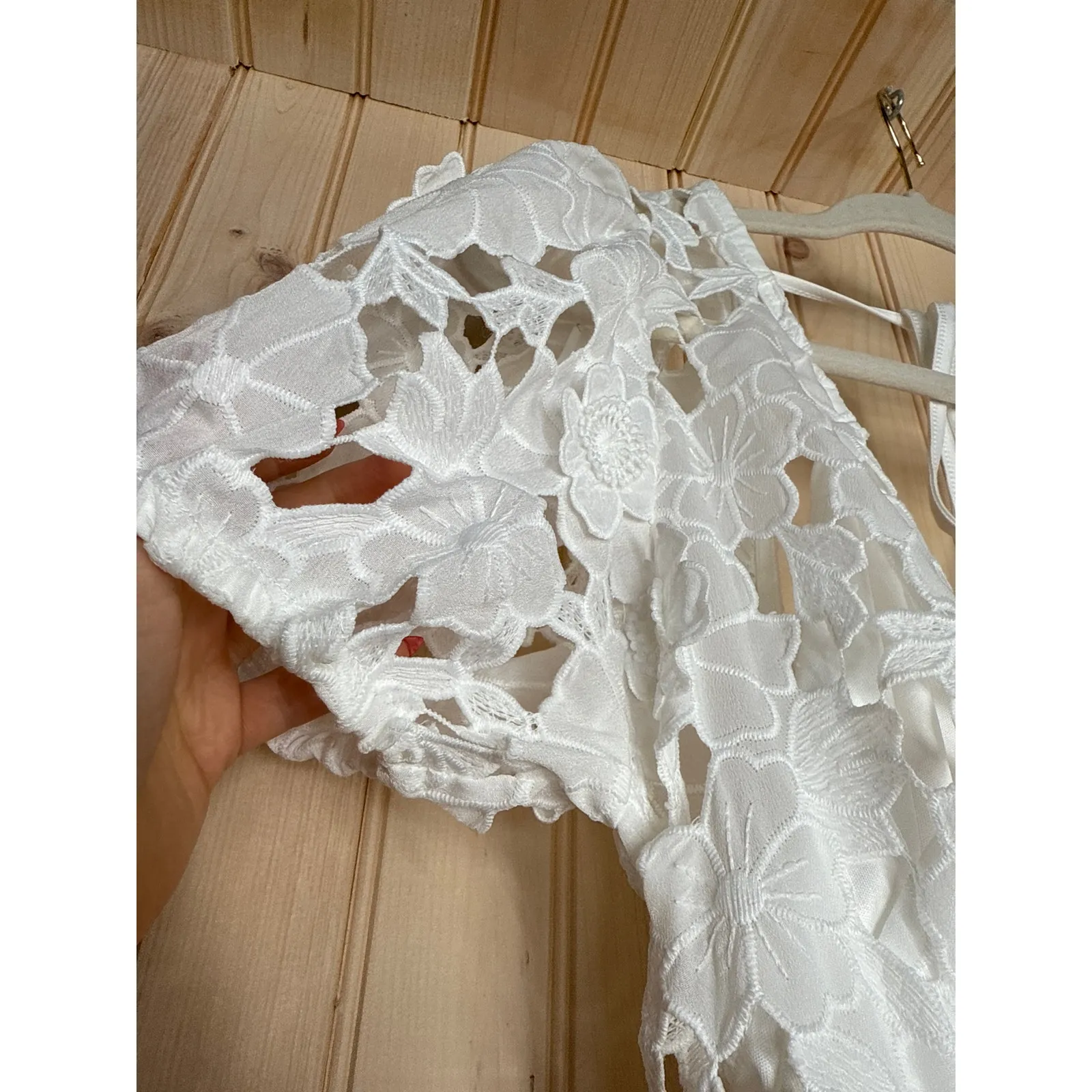 NWT Lulus Flourishing Blossoms White 3D Floral Backless Midi Dress Wedding Sz L - Image 7