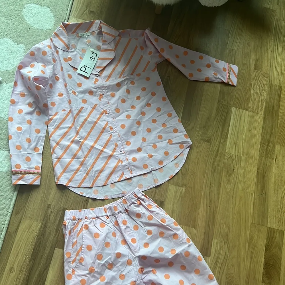 NWT Pitusa pattern play classic long sleeve pj top and pant - Image 2